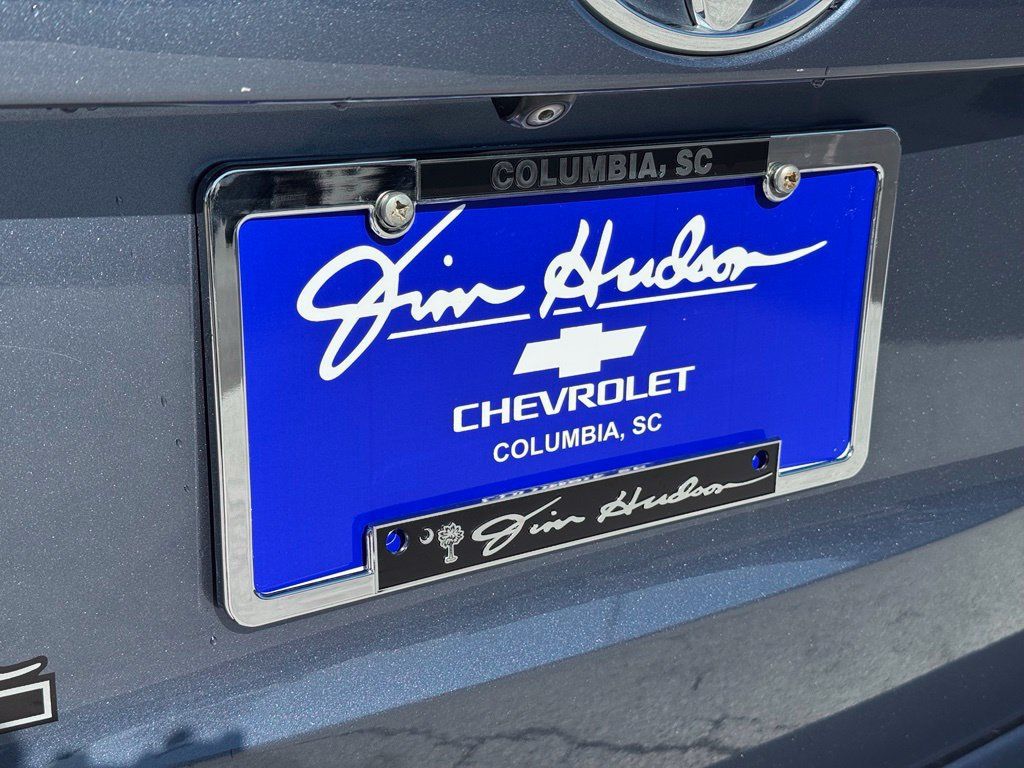 Used 2019 Toyota Highlander Limited FWD image 18
