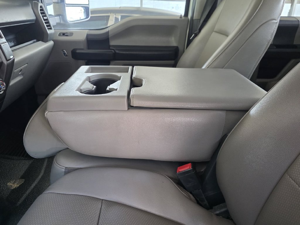 Used 2022 Ford F250 XL w/ Power Equipment Group AWD/4WD image 8