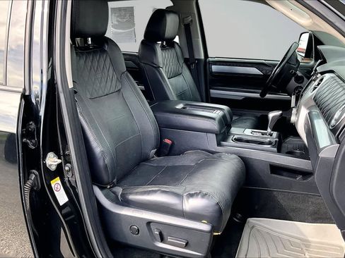 Used 2019 Toyota Tundra Platinum AWD/4WD image 14
