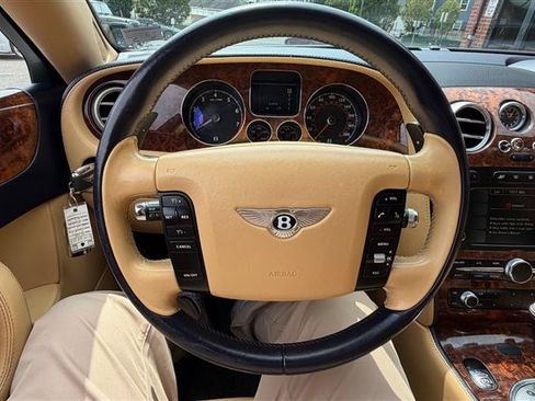 Used 2006 Bentley Flying Spur Flying Spur AWD/4WD image 35