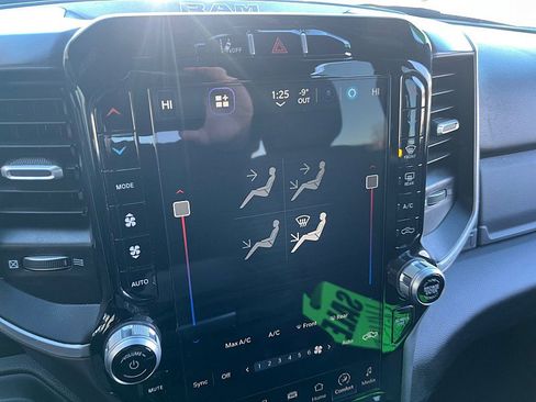 Used 2024 RAM 2500 Big Horn w/ Night Edition image 23