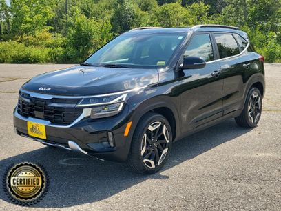 Used 2024 Kia Seltos SX w/ SX Sunroof Package