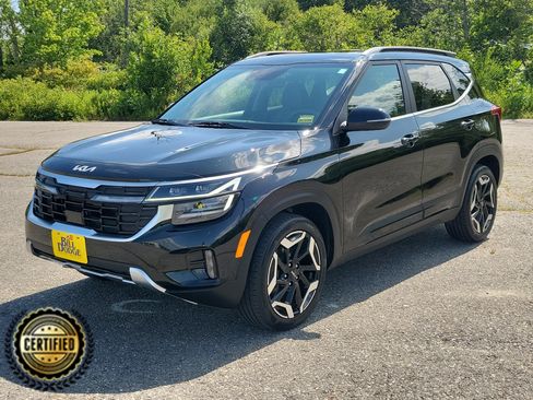 Used 2024 Kia Seltos SX w/ SX Sunroof Package AWD/4WD image 1