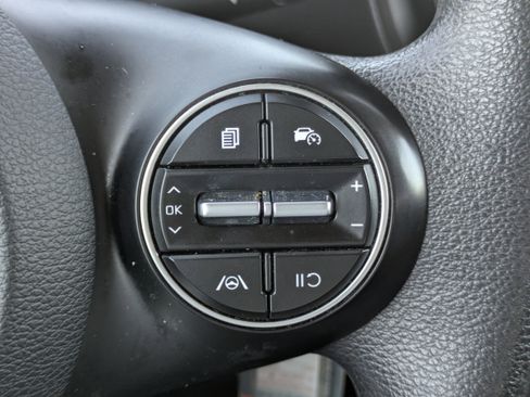 Used 2023 Kia Soul LX w/ Option Group 015 image 17