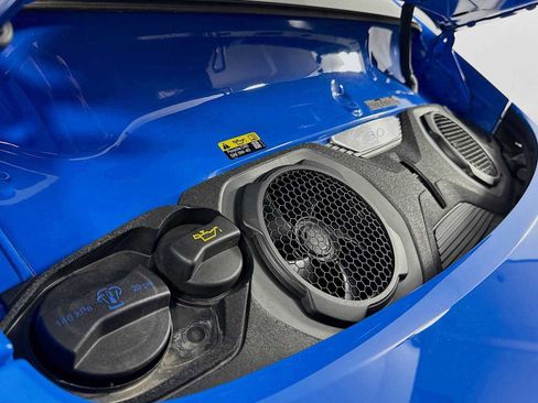 Used 2024 Porsche 911 Carrera image 27