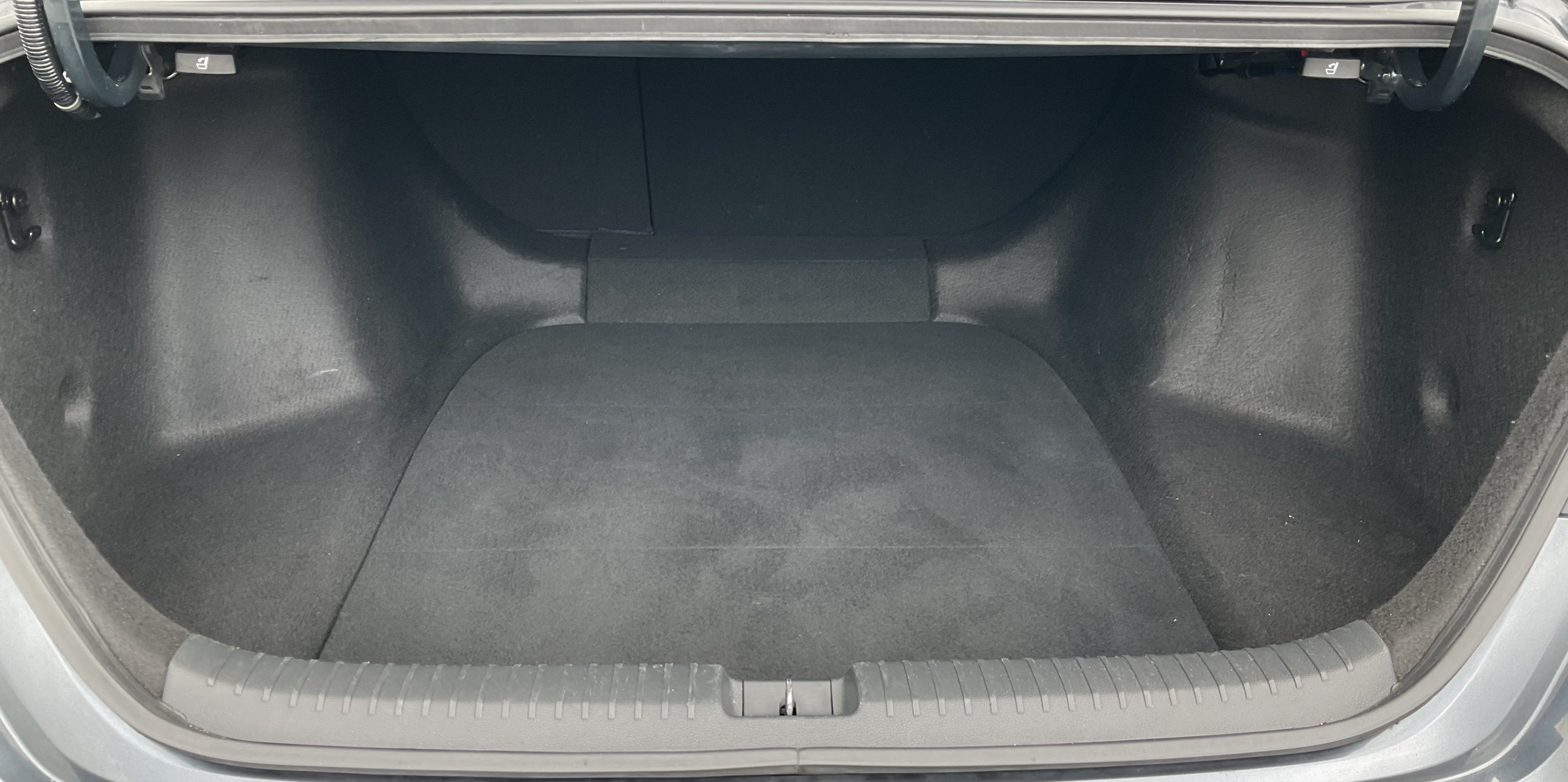 Used 2024 Honda Accord EX image 38