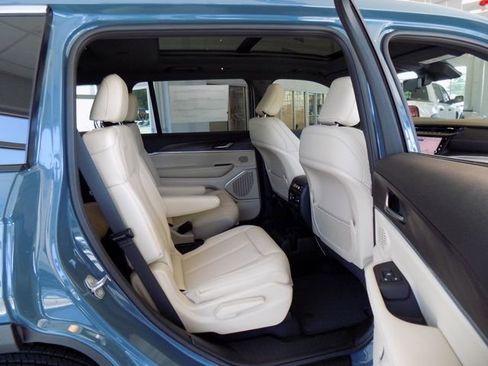 New 2026 Jeep Grand Cherokee L Limited AWD/4WD image 26