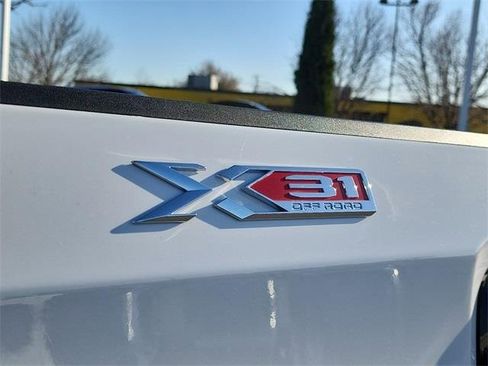New 2026 GMC Sierra 1500 Elevation w/ X31 Off-Road Package image 11