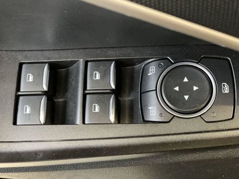 Used 2022 Ford Explorer 4WD image 15