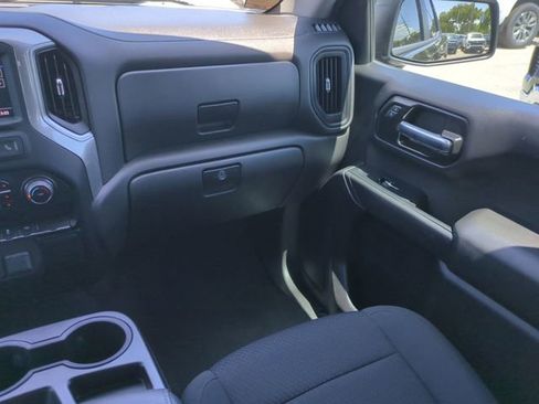 Used 2022 Chevrolet Silverado 1500 Custom RWD image 19