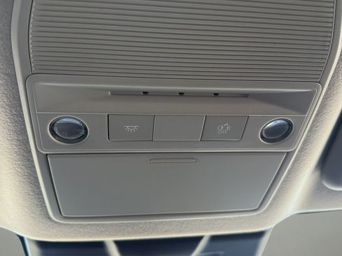 New 2027 Nissan Sentra SR FWD image 22