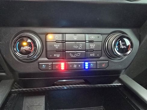 Used 2019 Ford F150 Raptor w/ Equipment Group 802A Luxury image 21