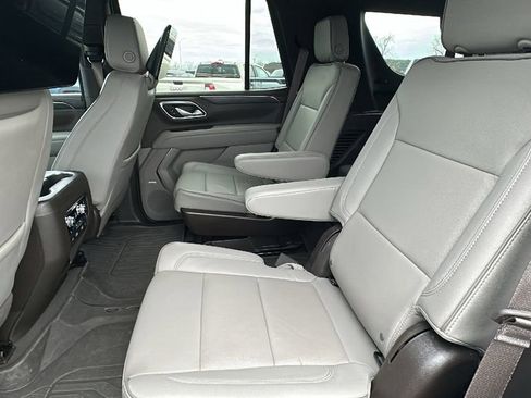 Certified 2024 GMC Yukon SLT w/ SLT Premium Package image 13