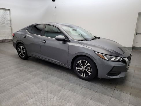 Used 2022 Nissan Sentra SV FWD image 11