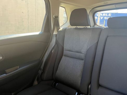 Used 2025 Nissan Rogue SV image 41