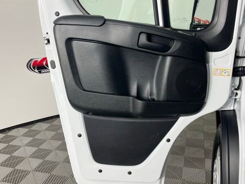 New 2026 RAM ProMaster 2500 w/ Convenience Group image 21