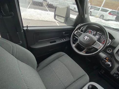 Used 2024 RAM 3500 Tradesman w/ Chrome Appearance Group image 23