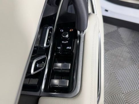 New 2026 Land Rover Range Rover SE AWD/4WD image 29
