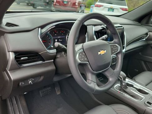 Certified 2023 Chevrolet Traverse LT w/ LT Premium Package AWD/4WD image 25