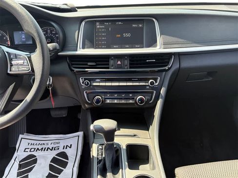 Used 2020 Kia Optima LX image 15