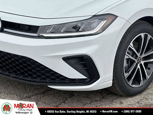 Used 2026 Volkswagen Jetta Sport FWD image 6