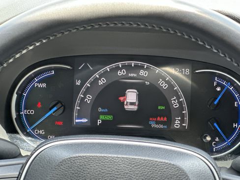 Used 2021 Toyota RAV4 XSE image 27