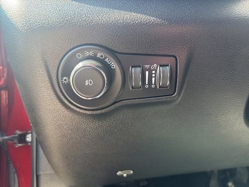 Used 2022 Jeep Compass High Altitude image 25