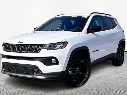 New 2026 Jeep Compass Latitude image 2