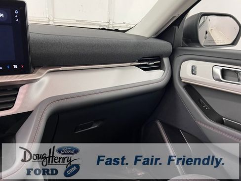 New 2026 Ford Explorer Active image 43