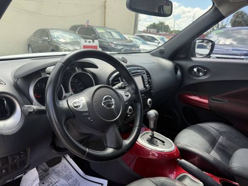 Used 2015 Nissan Juke SL FWD image 13