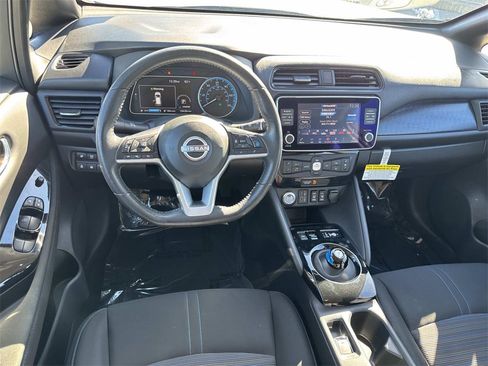 Used 2024 Nissan Leaf SV Plus image 8