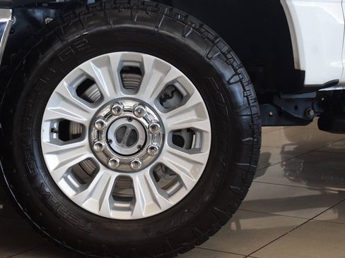 Used 2022 Ford F250 XLT AWD/4WD image 16