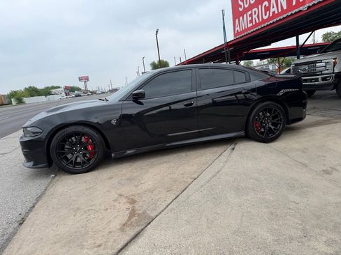 Used 2015 Dodge Charger SRT Hellcat w/ Harman/Kardon Audio Group RWD image 8