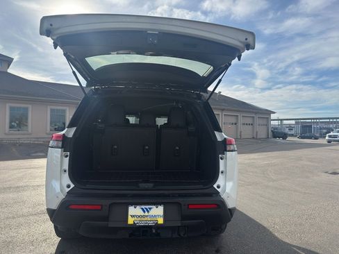 Used 2023 Nissan Pathfinder Rock Creek image 21