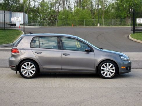 Used 2011 Volkswagen Golf TDI FWD image 9