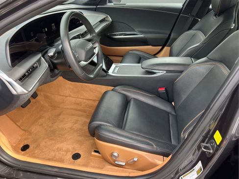 Used 2023 Lucid Air Touring image 10