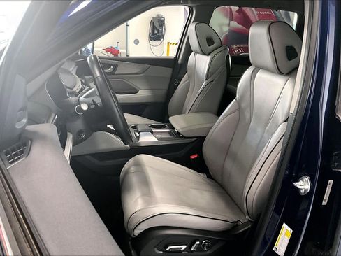 Used 2022 Acura MDX SH-AWD w/ Advance Package image 10