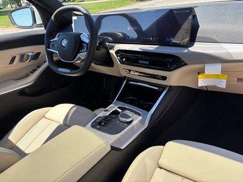 New 2026 BMW 330i xDrive Sedan w/ Premium Package AWD/4WD image 28