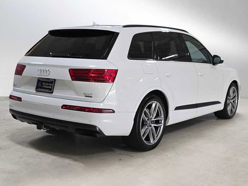 Used 2018 Audi Q7 3.0T Prestige w/ Prestige Package AWD/4WD image 3