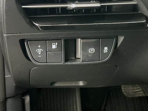 Used 2024 Kia EV6 Light AWD/4WD image 17
