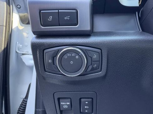 Used 2020 Ford Expedition Platinum image 10