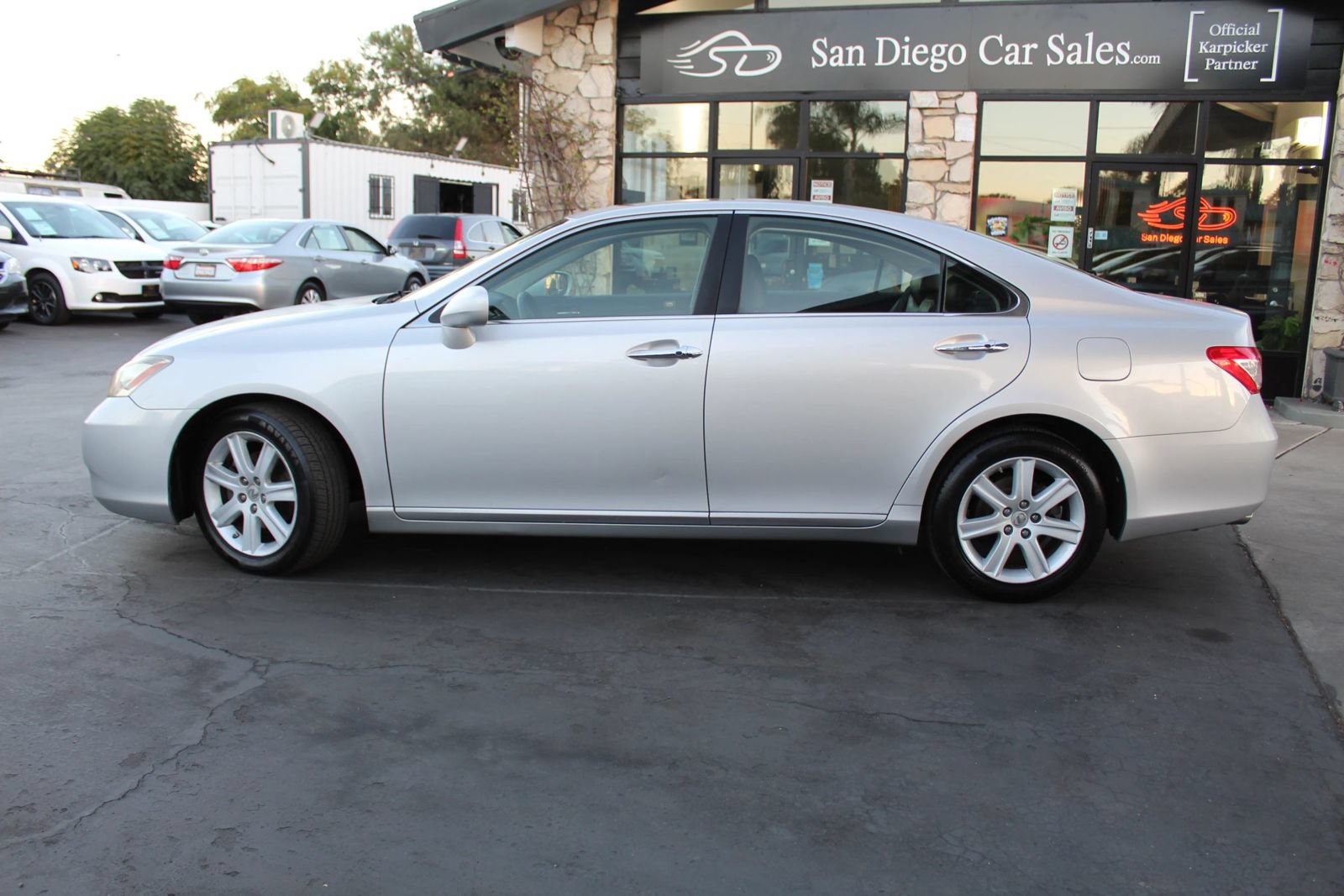 Used 2008 Lexus ES 350 w/ Premium Pkg FWD image 2