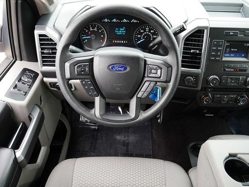 Used 2016 Ford F150 XLT AWD/4WD image 17