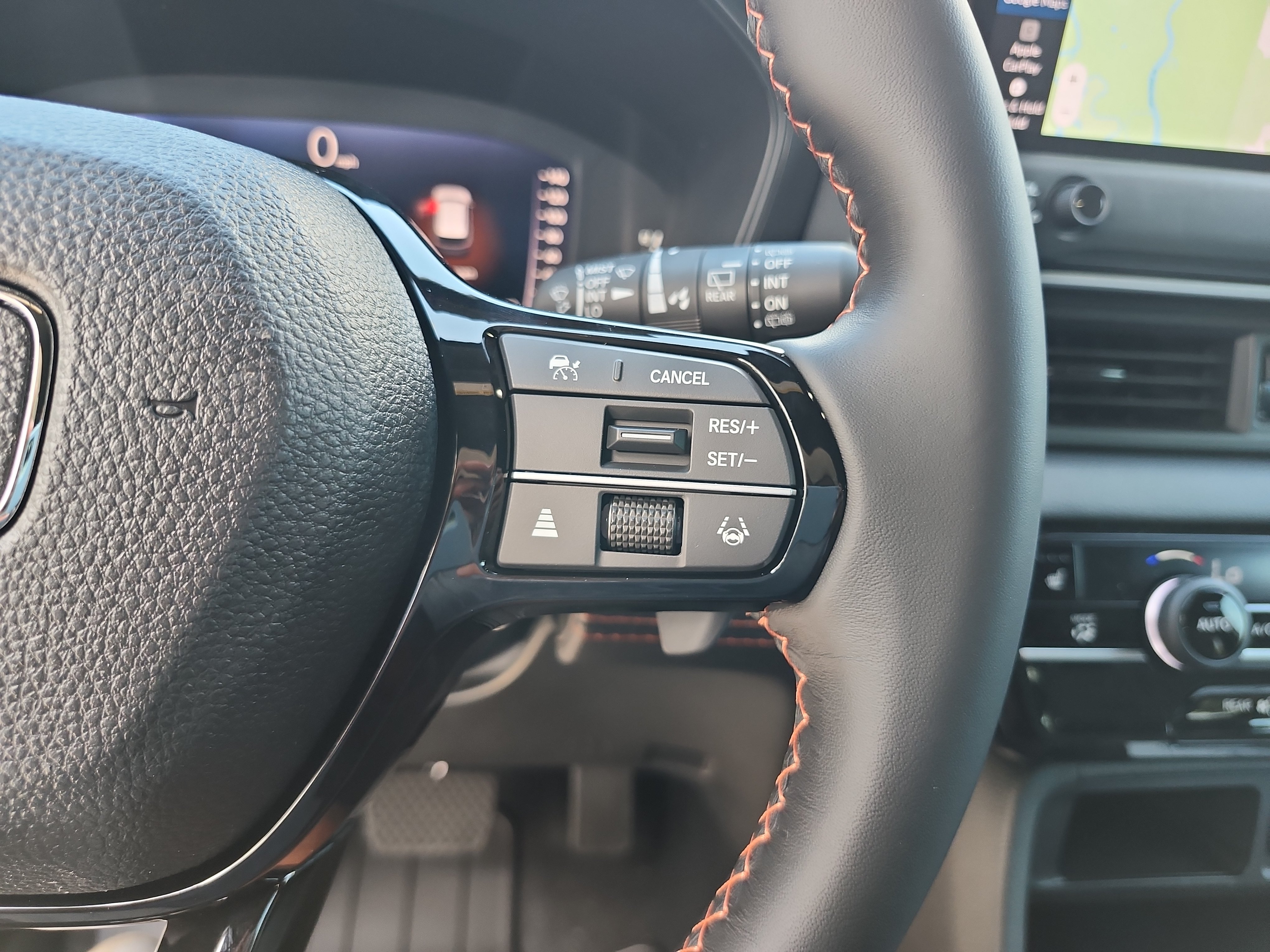 New 2026 Honda Pilot Sport image 32