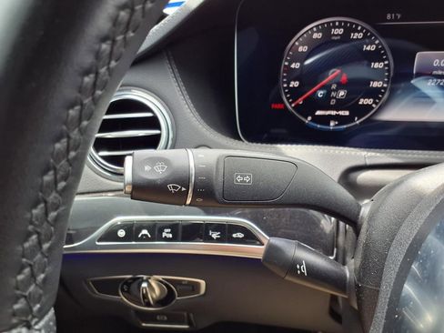 Used 2019 Mercedes-Benz S 63 AMG S 4MATIC Sedan image 20