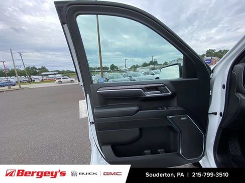 Certified 2023 Chevrolet Silverado 1500 LTZ AWD/4WD image 26