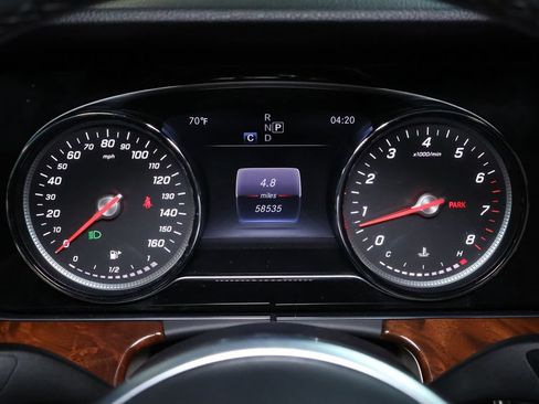 Used 2019 Mercedes-Benz E 300 4MATIC image 20