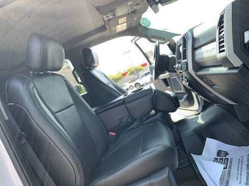 Used 2017 Ford F350 Lariat w/ Lariat Ultimate Package AWD/4WD image 14