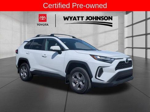 Certified 2024 Toyota RAV4 XLE AWD/4WD image 6
