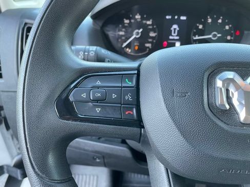 Used 2025 RAM ProMaster 2500 w/ Convenience Group FWD image 15